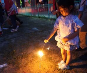 「七夕祭りが開催されました！花火や盆踊りを楽しんだよ♪」の画像