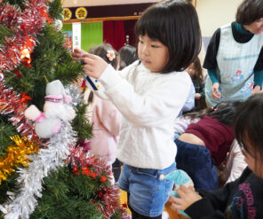 「クリスマスツリーが飾られました！」の画像