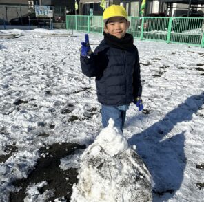 「雪だるまを作ったよ！」の画像